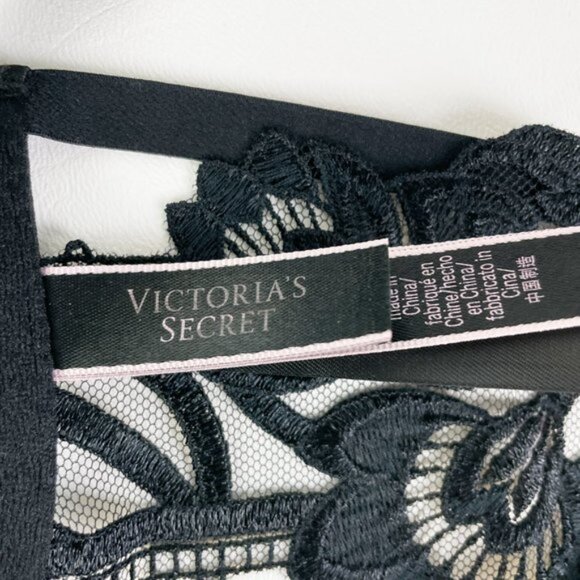 NWOT Victoria's Secret Bra 32C Unlined Balconet Strappy Banded Black Gold Floral - Picture 6 of 7